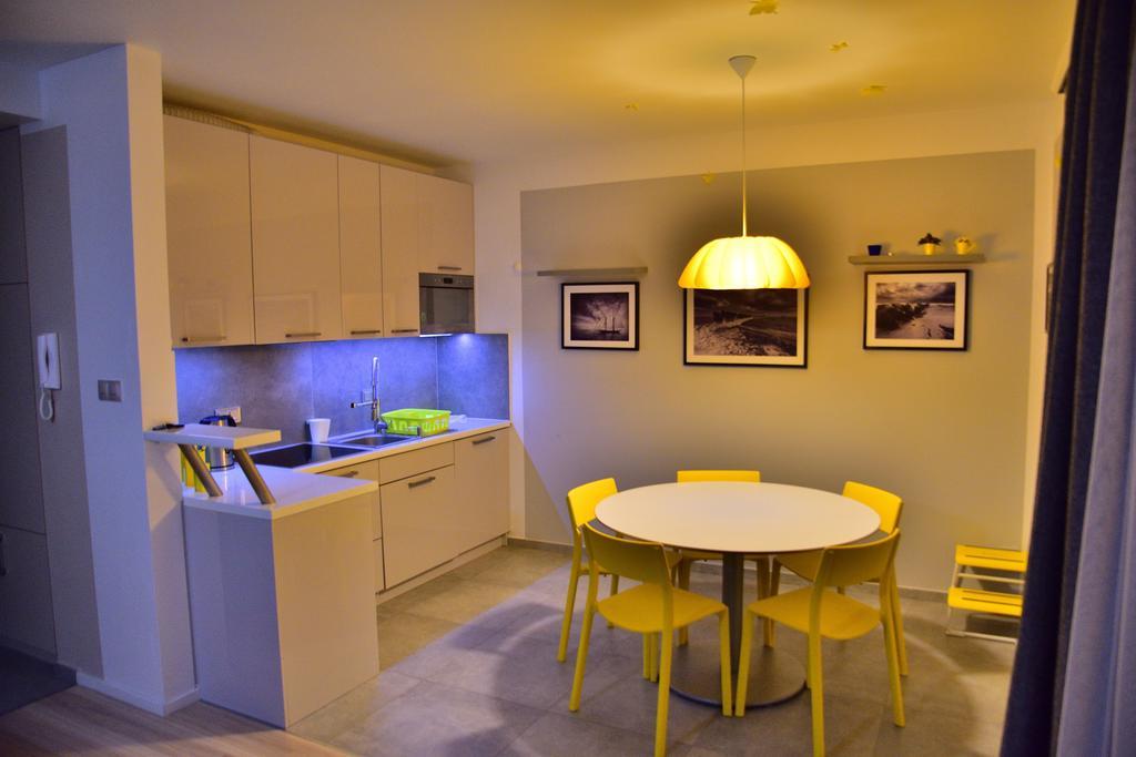 Bajkowa Plaza - Amber Apartment Гданск Екстериор снимка